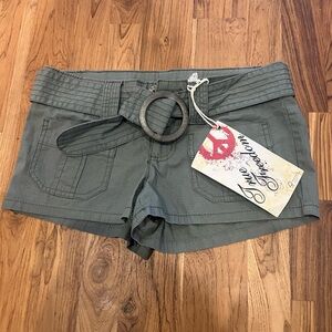 NWT true freedom shorts. Size 0